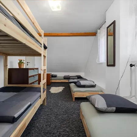 Holiday home Mertlin *